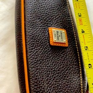 Dooney and Burke make up pouch Leather base Brown